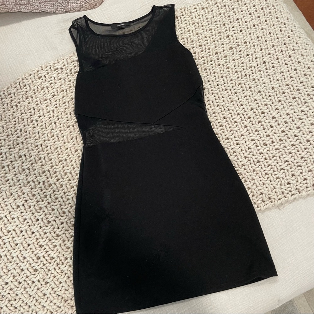 LBD🖤 - Picture 3 of 6